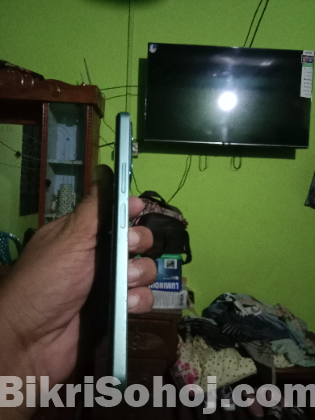 VIVO Y22